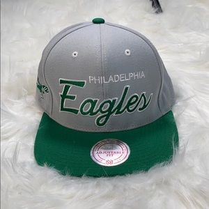 Philadelphia Eagles Adjustable Fitted Cap